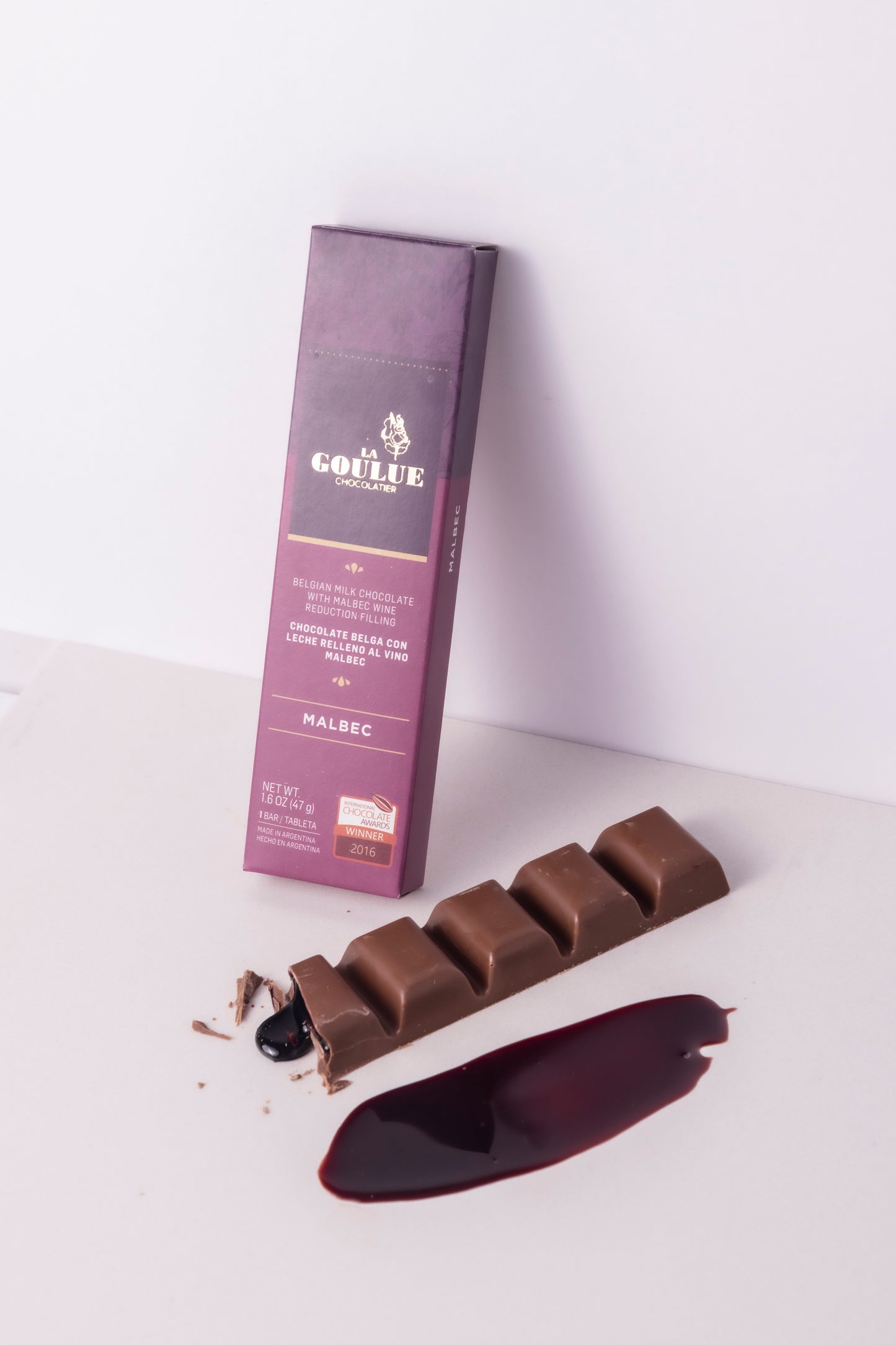 #3 Gift Basket: 6 Chocolate Bars + 4 Chocolate Tablets + Awi Gran Corte 2018 (90pts James Suckling)+ White Blend 2019