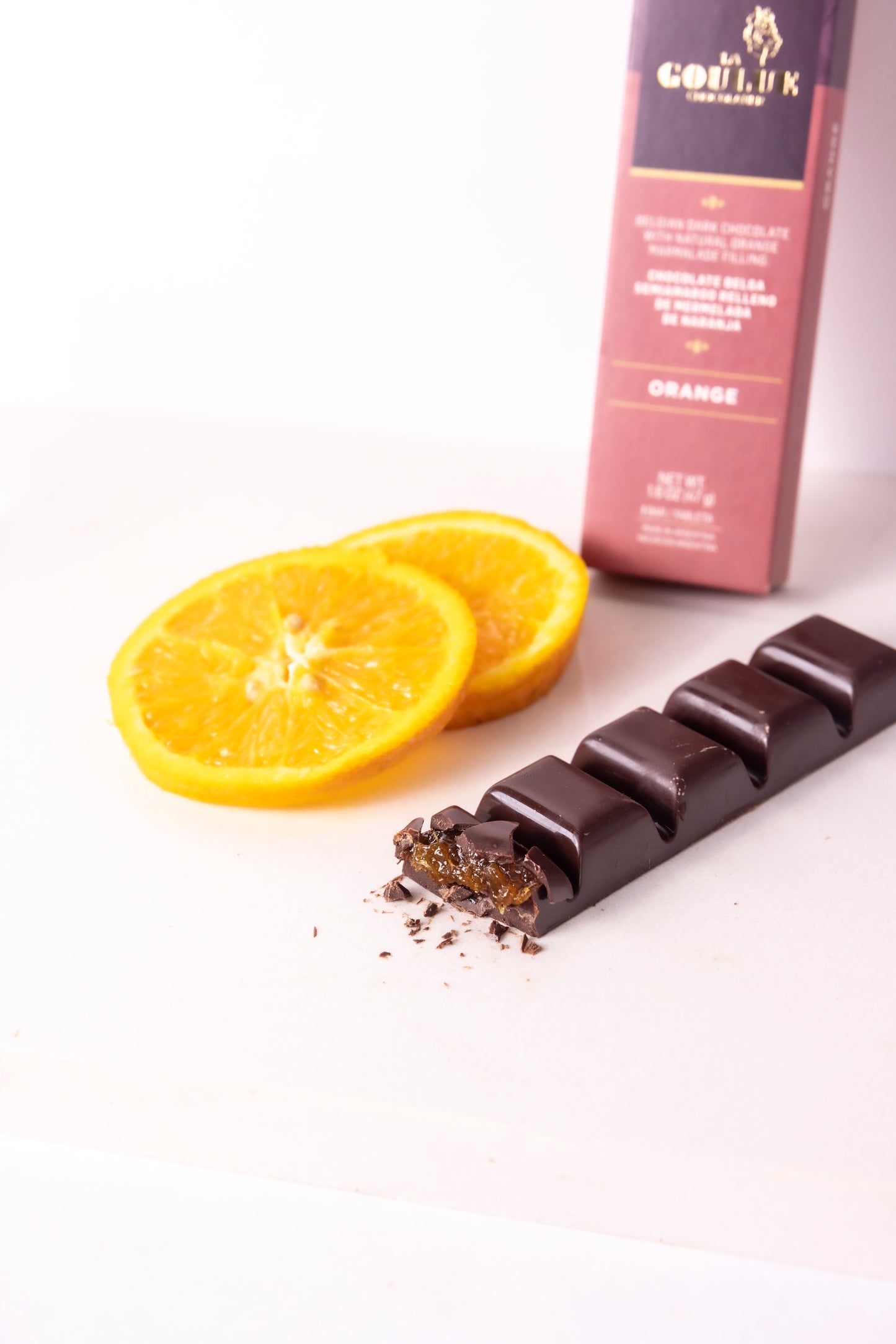 #3 Gift Basket: 6 Chocolate Bars + 4 Chocolate Tablets + Awi Gran Corte 2018 (90pts James Suckling)+ White Blend 2019